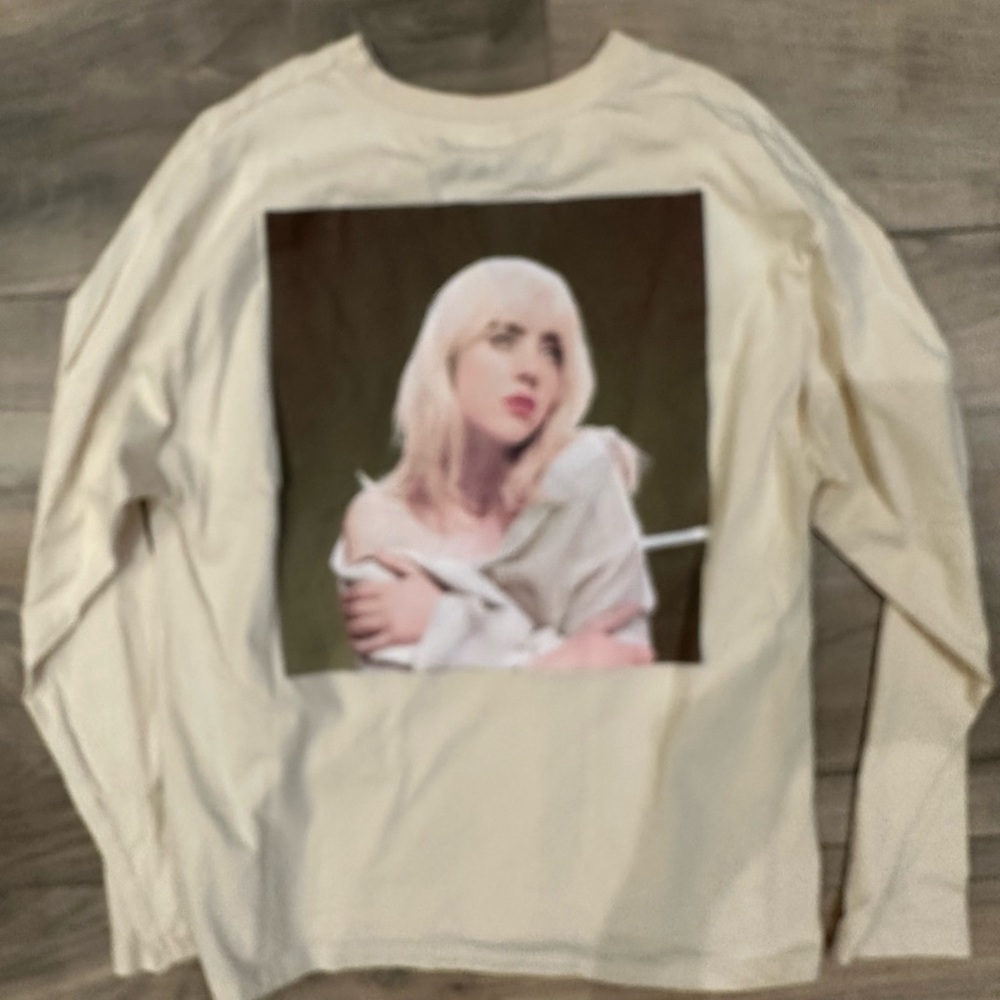 Zara kids Billie Elish long sleeve top unisex size 13-14. Perfect condition